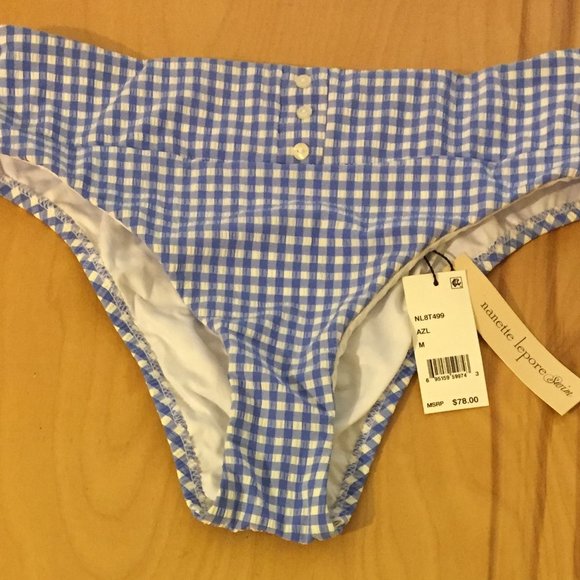 Meet your Posher, Ms. HS Wood - Picture 5 of 7